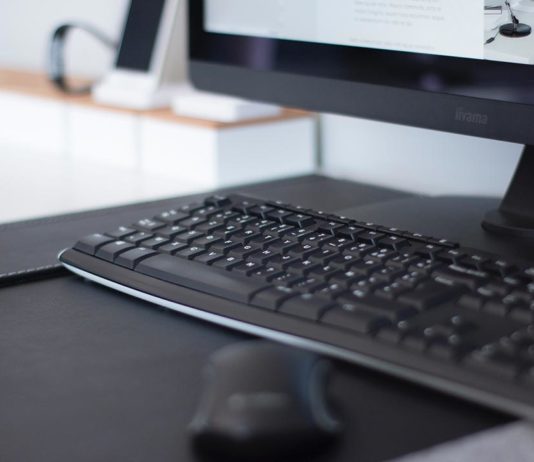 Sandbox to try out the code written in almost all languages