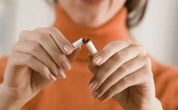 New Zealand will phase in a near-total tobacco ban from next year