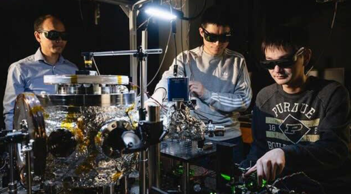 A Historic Discovery: How Quantum Mechanics and Gravity Are Finally Connected How Quantum Mechanics and Gravity Are Finally Connected