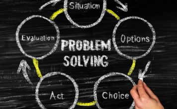 The Big Problem Only Quantum Computers Can Solve Diagram comparing classical computers using bits with quantum computers using qubits.